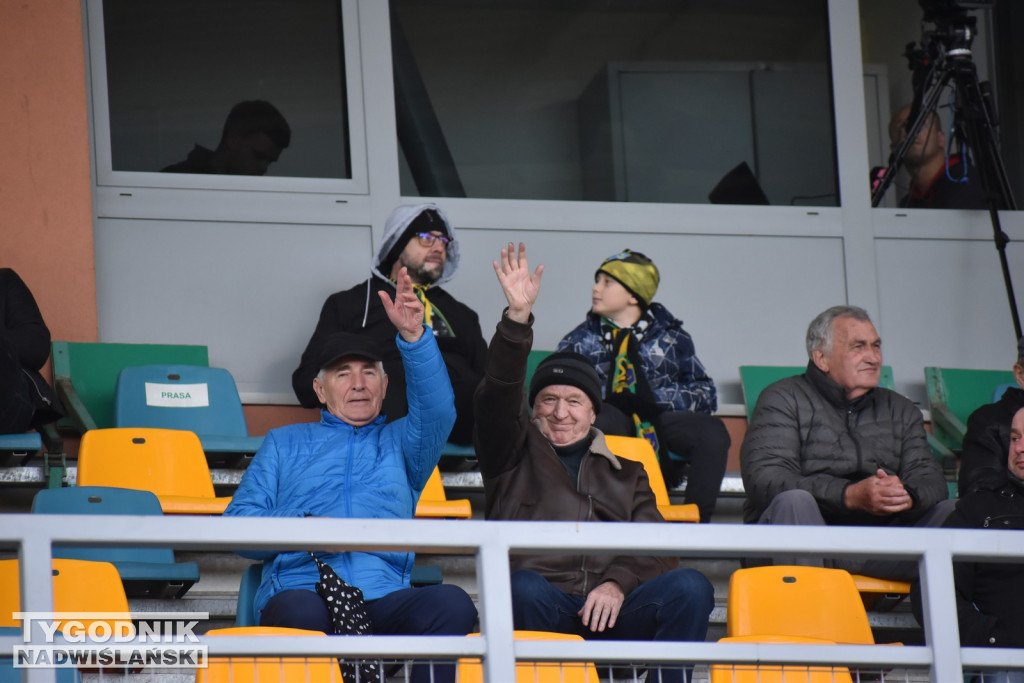 Zdjęcia kibiców Siarka Tarnobrzeg - Stal Kraśnik