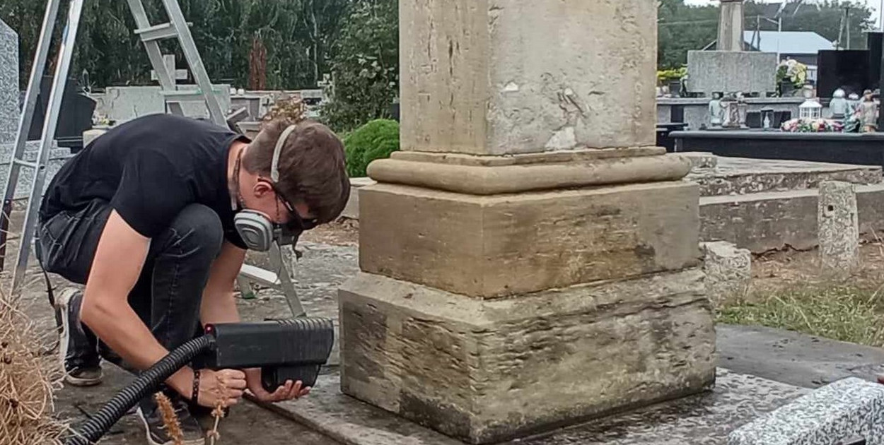 Cmentarz parafialny w Goźlicach