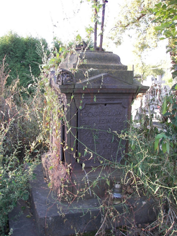 Cmentarz parafialny w Goźlicach