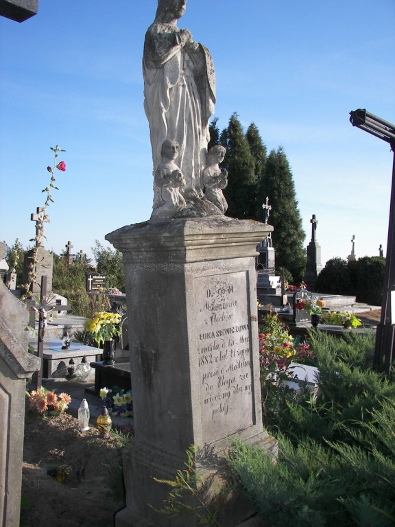 Cmentarz parafialny w Goźlicach