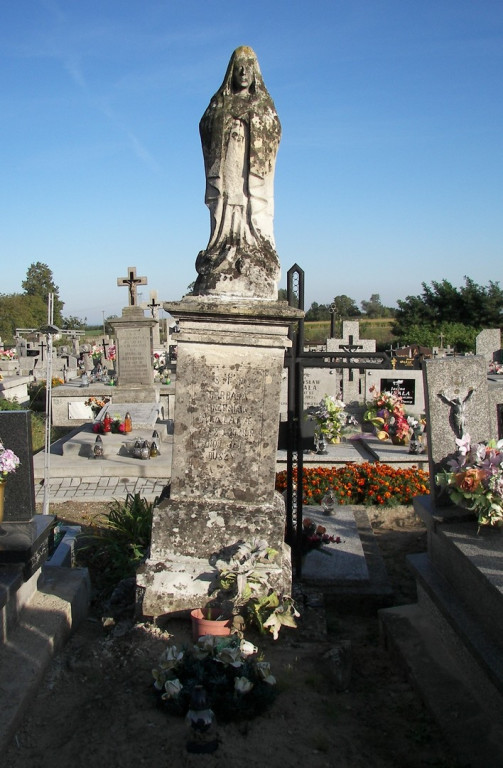 Cmentarz parafialny w Goźlicach