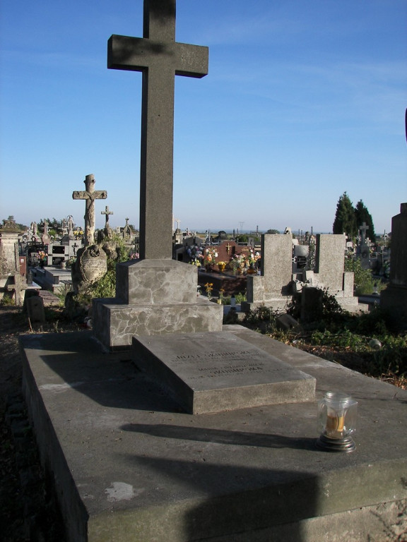 Cmentarz parafialny w Goźlicach