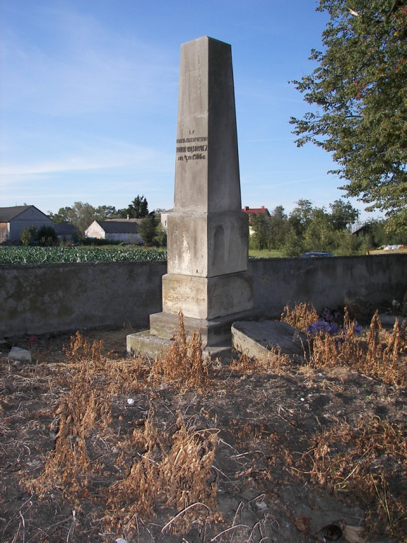 Cmentarz parafialny w Goźlicach