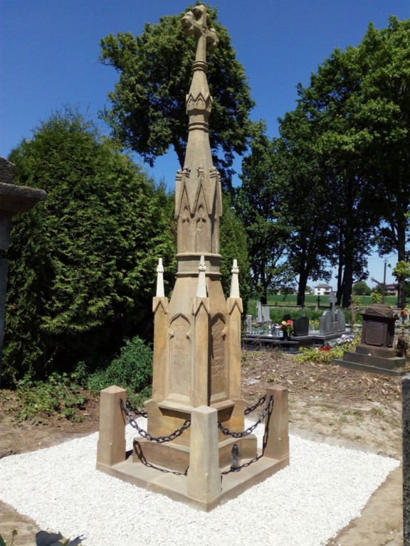 Cmentarz parafialny w Goźlicach