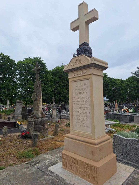 Cmentarz parafialny w Goźlicach