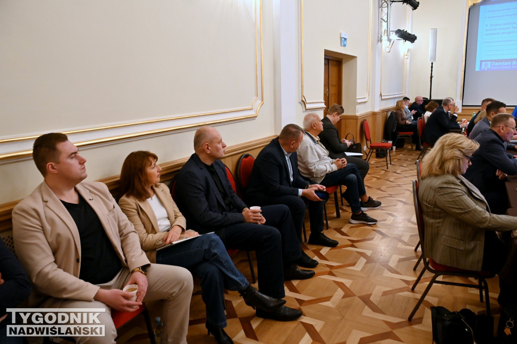 Październikowa sesja Rady Miasta Tarnobrzega
