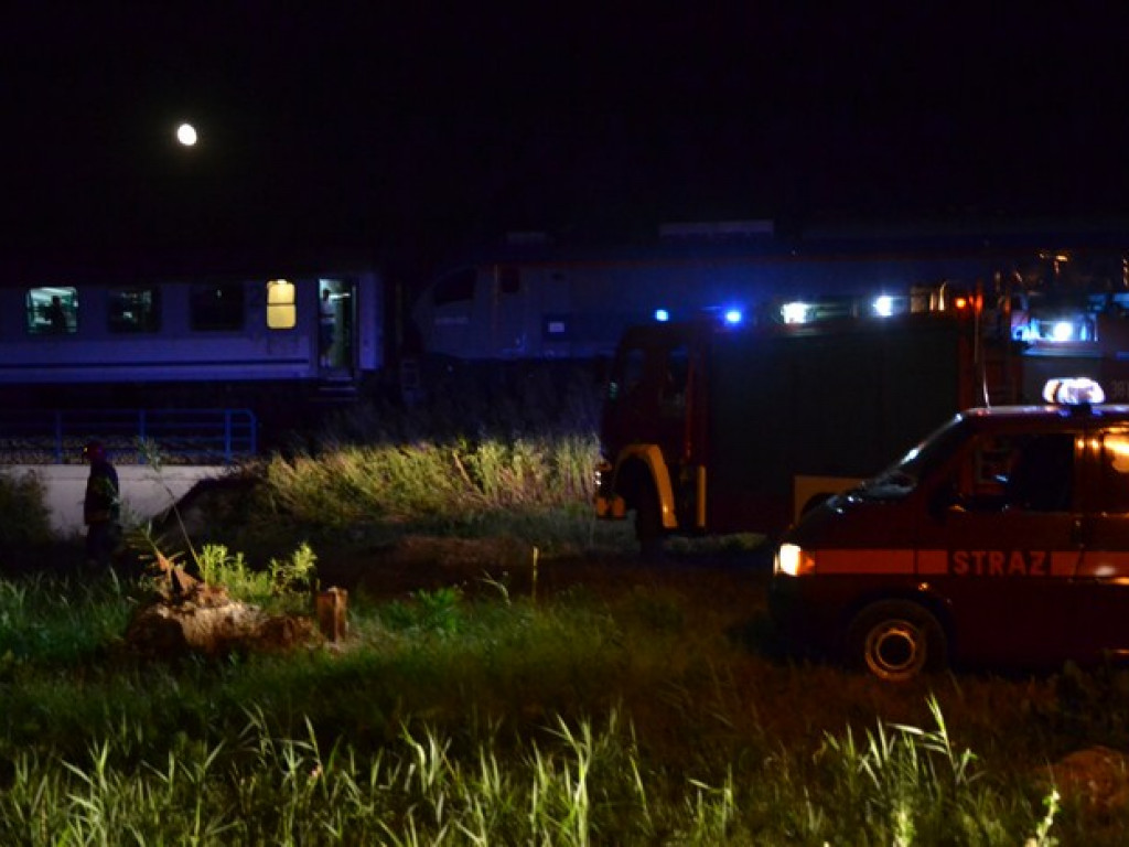 Pociąg potrącił mężczyznę [ZDJĘCIA!]