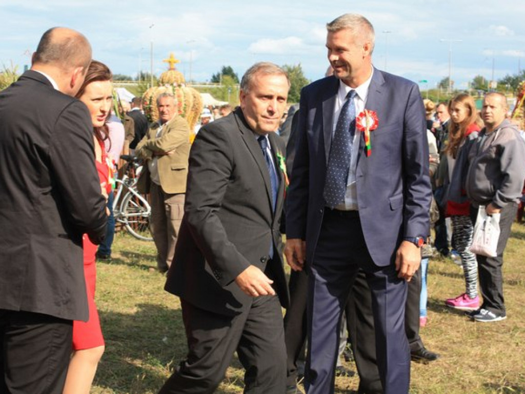 Minister spraw zagranicznych na sandomierskich dożynkach. [Zdjęcia]