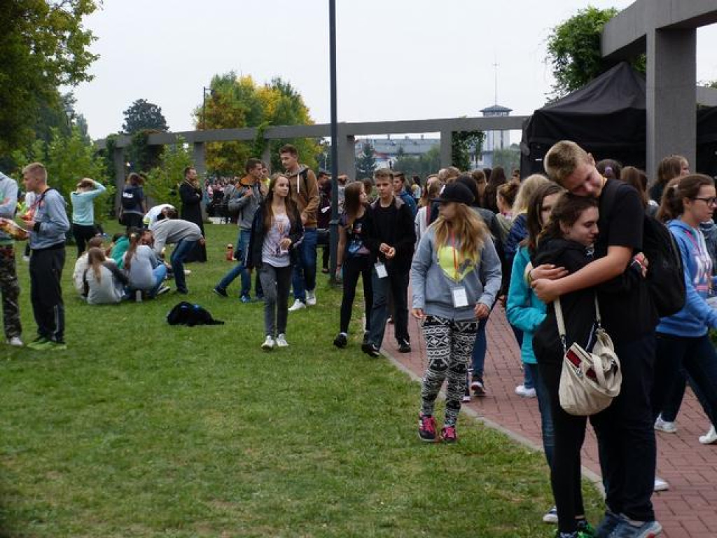 Kilka tysięcy osób na Dniach Młodych w Staszowie [ZDJĘCIA]