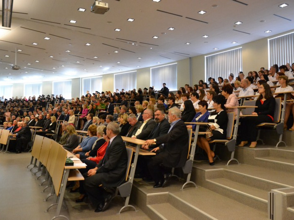 Ponad 400 nowych studentów na tarnobrzeskiej PWSZ. [ZDJĘCIA]