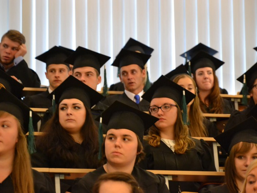 Ponad 400 nowych studentów na tarnobrzeskiej PWSZ. [ZDJĘCIA]