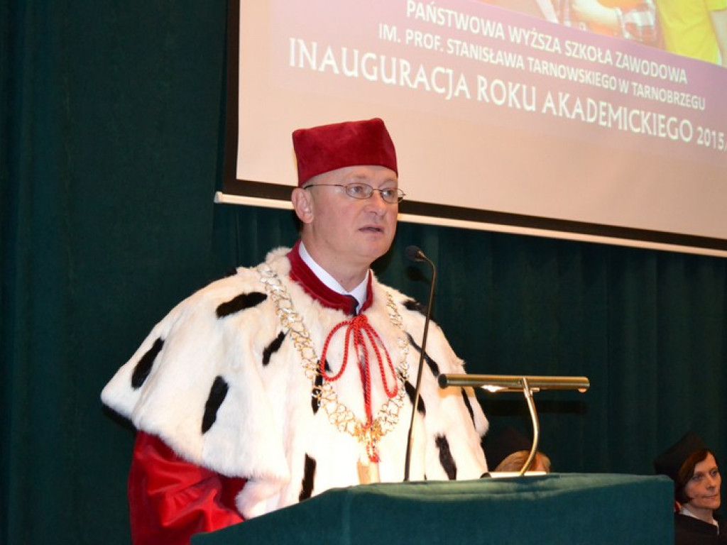 Ponad 400 nowych studentów na tarnobrzeskiej PWSZ. [ZDJĘCIA]