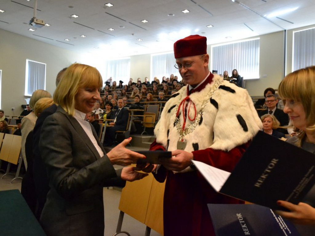 Ponad 400 nowych studentów na tarnobrzeskiej PWSZ. [ZDJĘCIA]