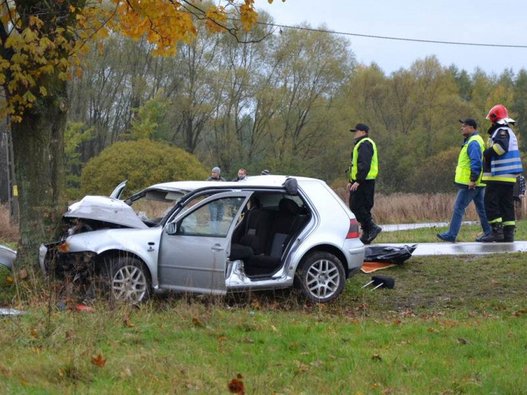 Tragiczny wypadek w Grębowie. Nie żyje jedna osoba [ZDJĘCIA] [WIDEO]