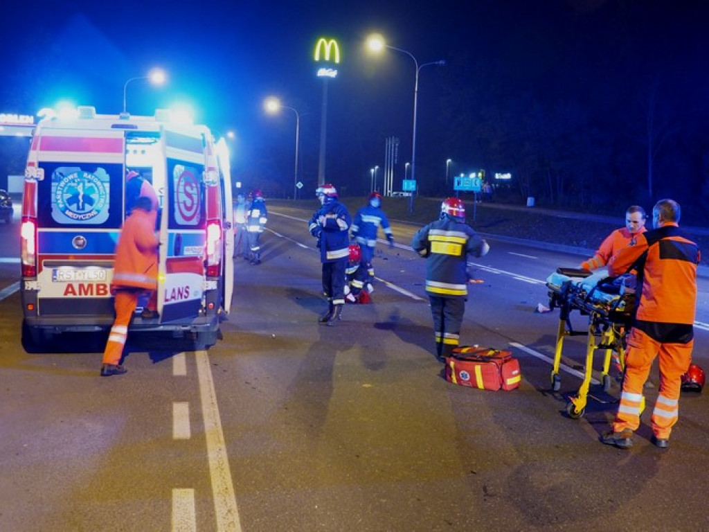 Nie wszyscy szczęśliwie dojechali na cmentarze [ZDJĘCIA]