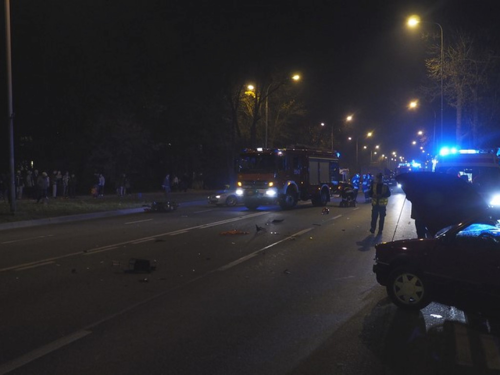 Nie wszyscy szczęśliwie dojechali na cmentarze [ZDJĘCIA]