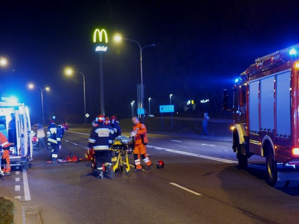 Nie wszyscy szczęśliwie dojechali na cmentarze [ZDJĘCIA]
