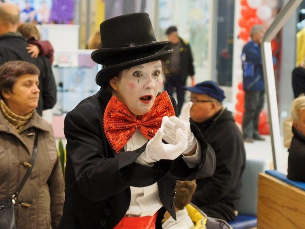 Tłumy w galerii VIVO! Imprezy z okazji jej otwarcia będą trwać do 8 listopada. [Zdjęcia!]