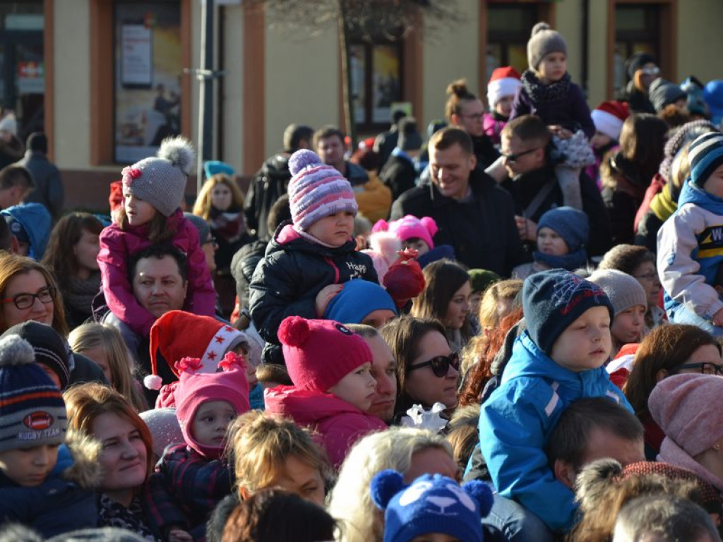 Prawie 400 Świętych Mikołajów przejechało ulicami Tarnobrzega [ZDJĘCIA!]