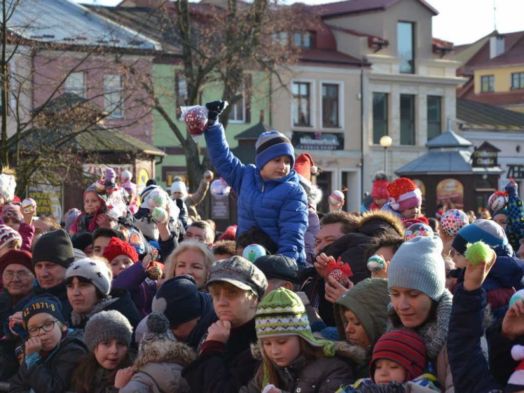 Prawie 400 Świętych Mikołajów przejechało ulicami Tarnobrzega [ZDJĘCIA!]