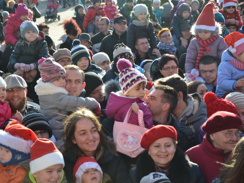 Prawie 400 Świętych Mikołajów przejechało ulicami Tarnobrzega [ZDJĘCIA!]