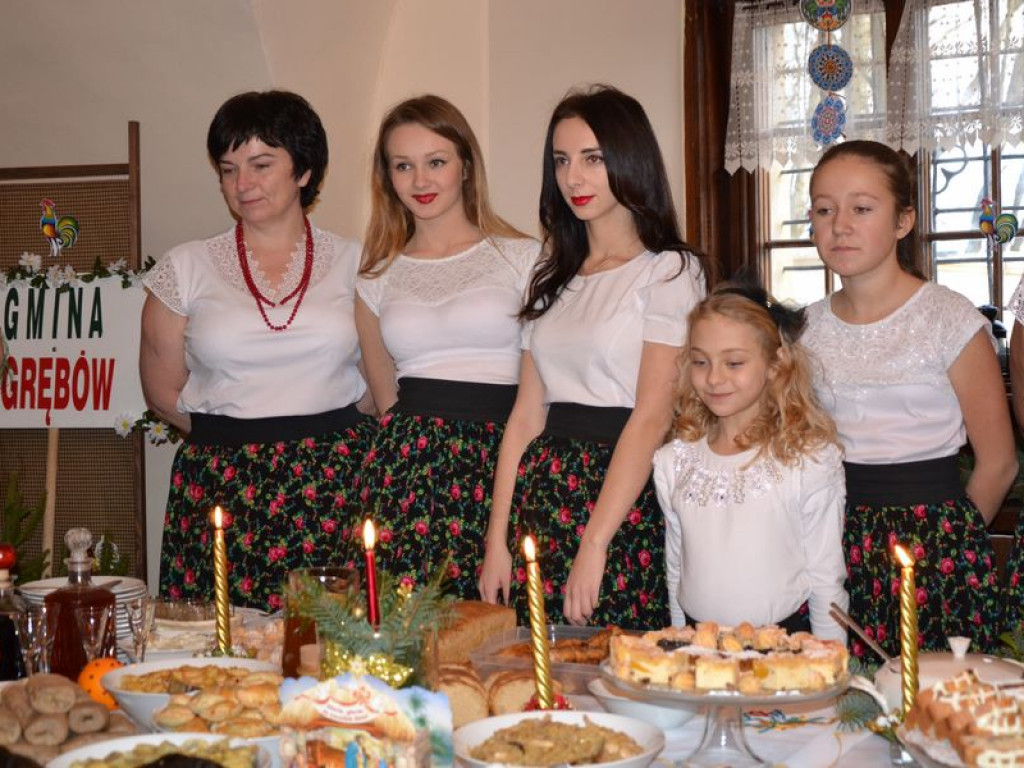 Pierwszy Staropolski Przegląd Stołów Bożonarodzeniowych w Zamku w Baranowie Sandomierskim [Zdjęcia]