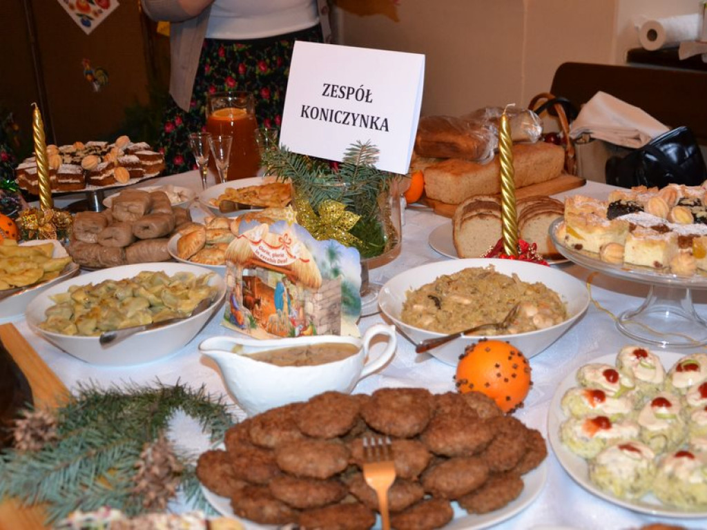 Pierwszy Staropolski Przegląd Stołów Bożonarodzeniowych w Zamku w Baranowie Sandomierskim [Zdjęcia]