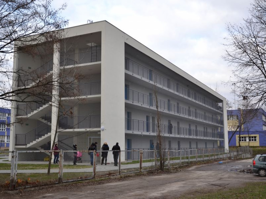 Blok socjalny oddany do użytku. Lokatorzy wprowadzą się jeszcze przed świętami [Zdjęcia]