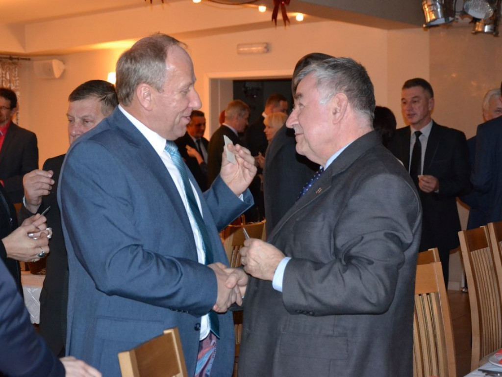 Spotkanie opłatkowe w starostwie powiatowym w Tarnobrzegu [Zdjęcia]