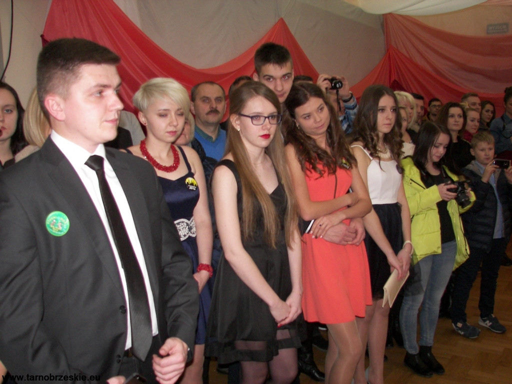 Studniówka uczniów Zespołu Szkół im. Oddziału Partyzanckiego AK 