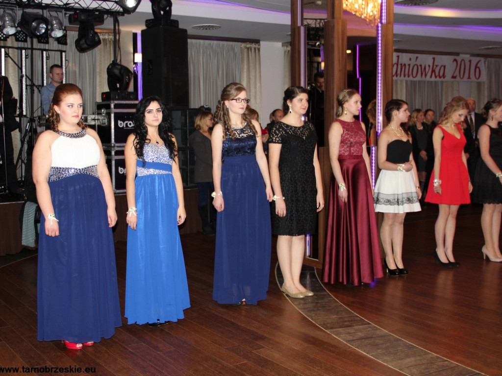 Studniówka w RCEZ Nisko [Zdjęcia]
