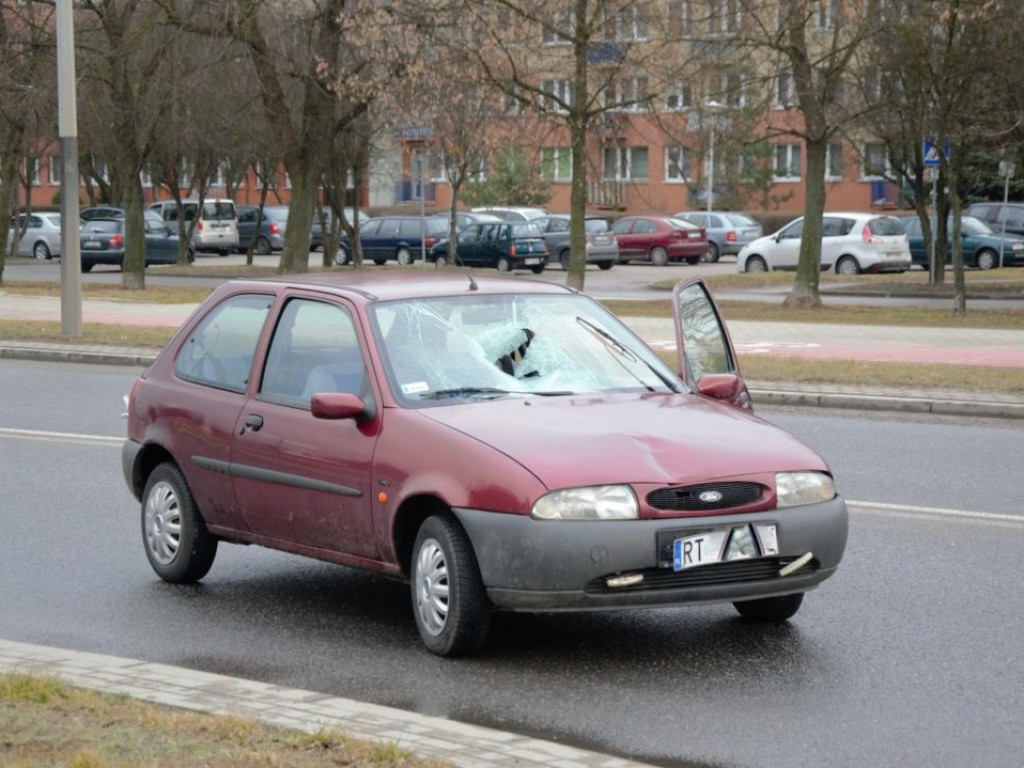 Wypadek na ulicy Sikorskiego [ZDJĘCIA]