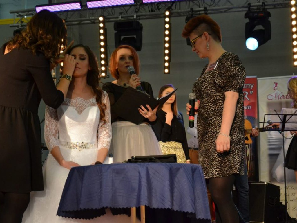 Tłumy na Targach Ślubnych w Tarnobrzegu [Zdjęcia ] [Wideo]