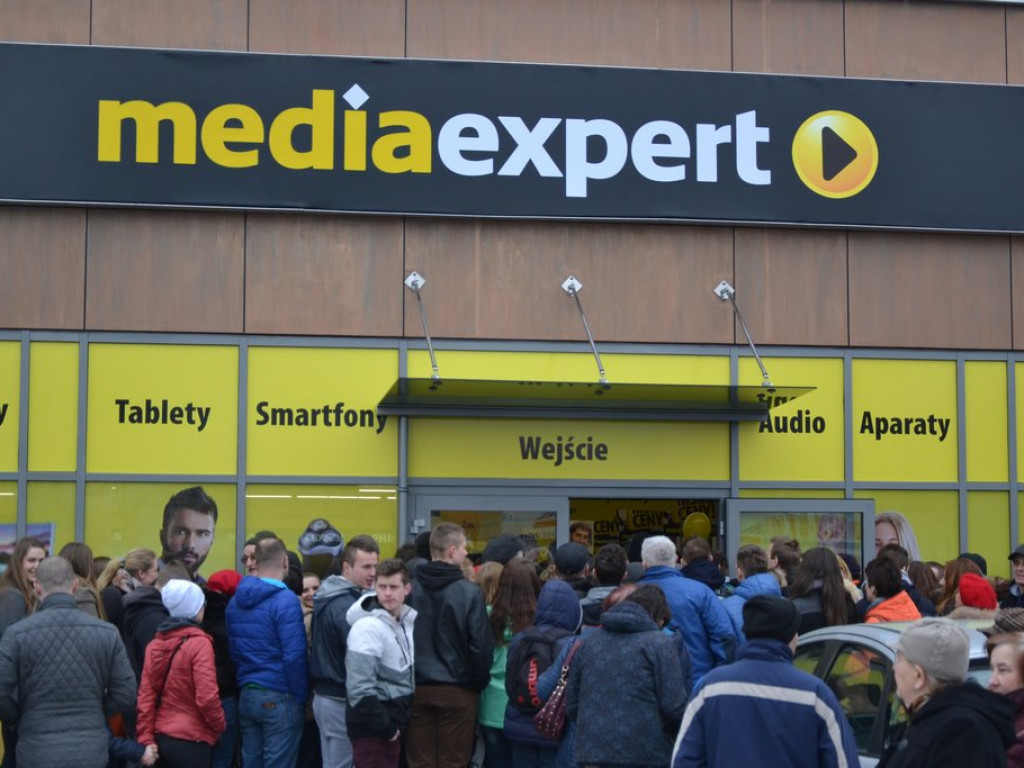 Nowy dworzec otwarty! Tłumy pod Media Expert! [Zdjęcia]
