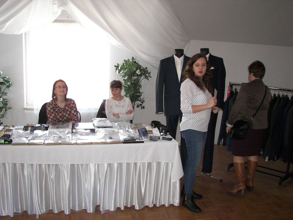 W Klimontowie trwa Gala Ślubna [Zdjęcia]