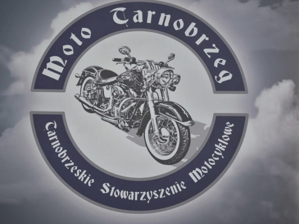 Motocykliści nad jeziorem [Zdjęcia]