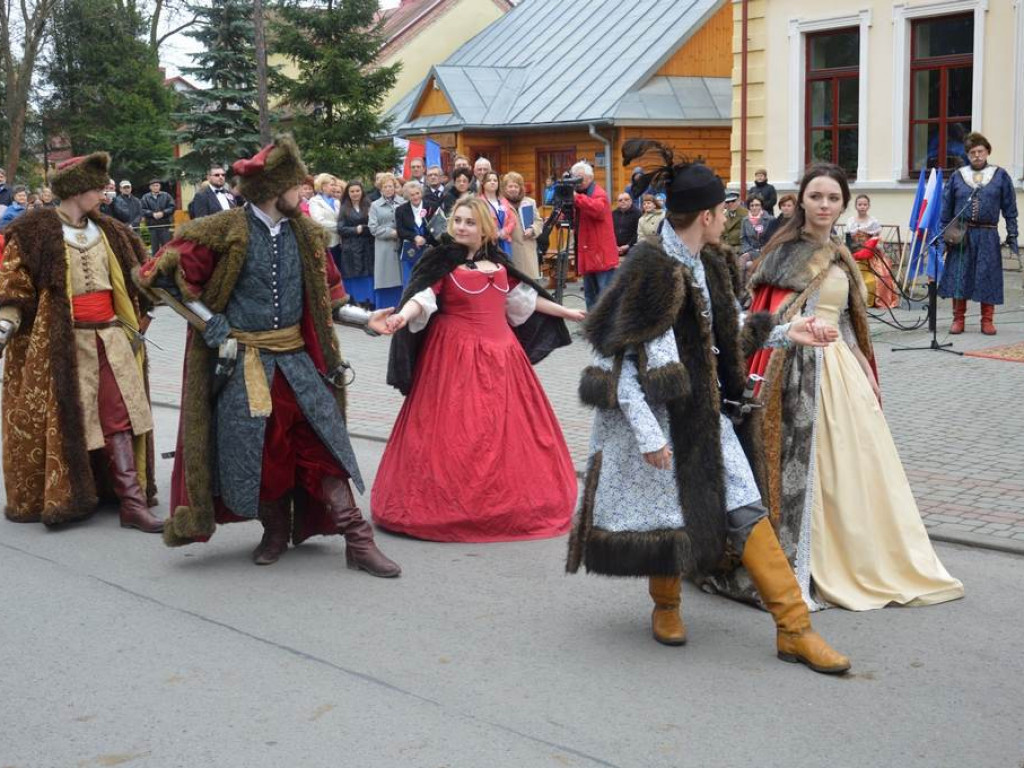 Królewska wizyta. 400 lat Ulanowa [Zdjęcia]