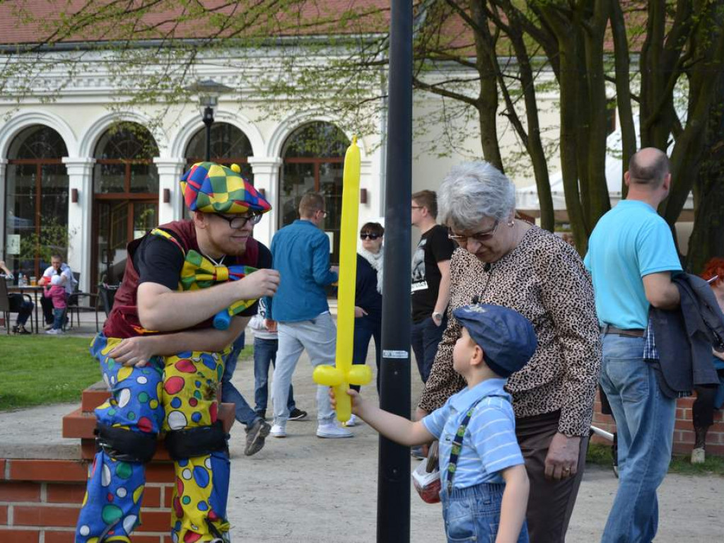 Sezon golfowy otwarty! Zamek w Baranowie zaprasza do gry! [Zdjęcia]