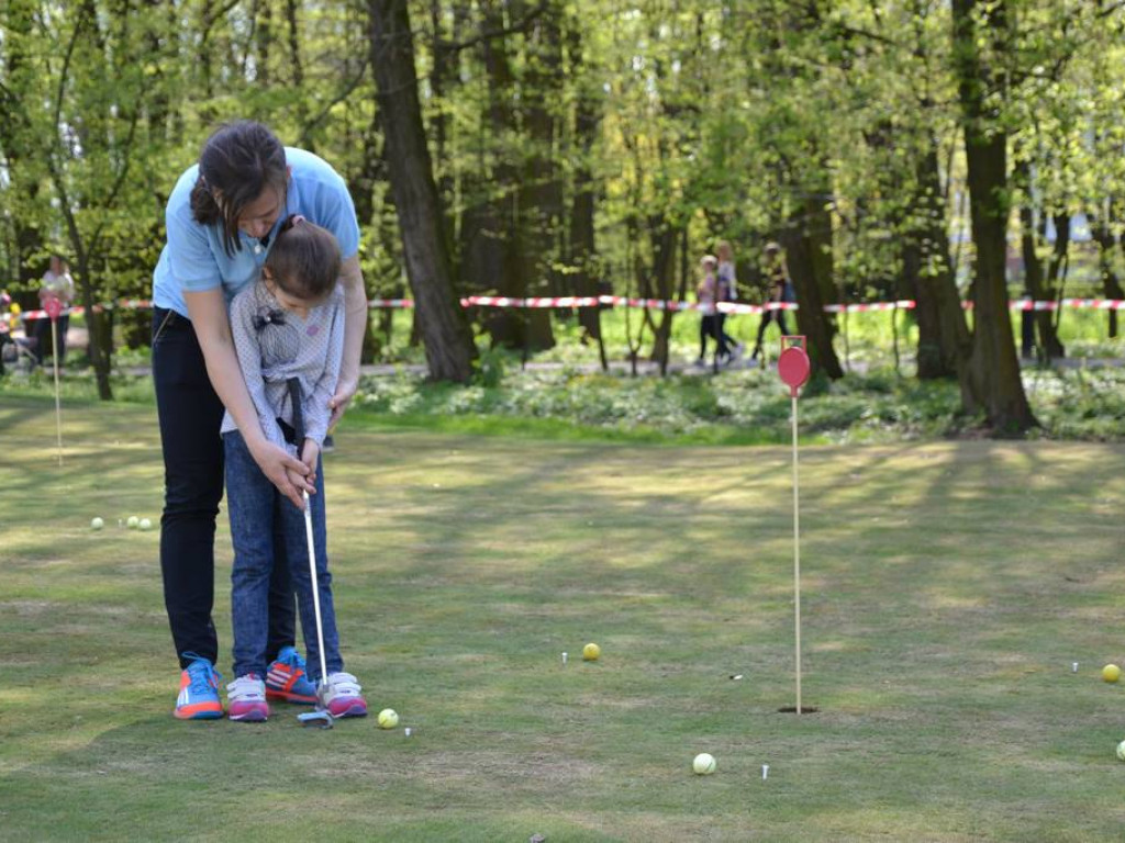 Sezon golfowy otwarty! Zamek w Baranowie zaprasza do gry! [Zdjęcia]