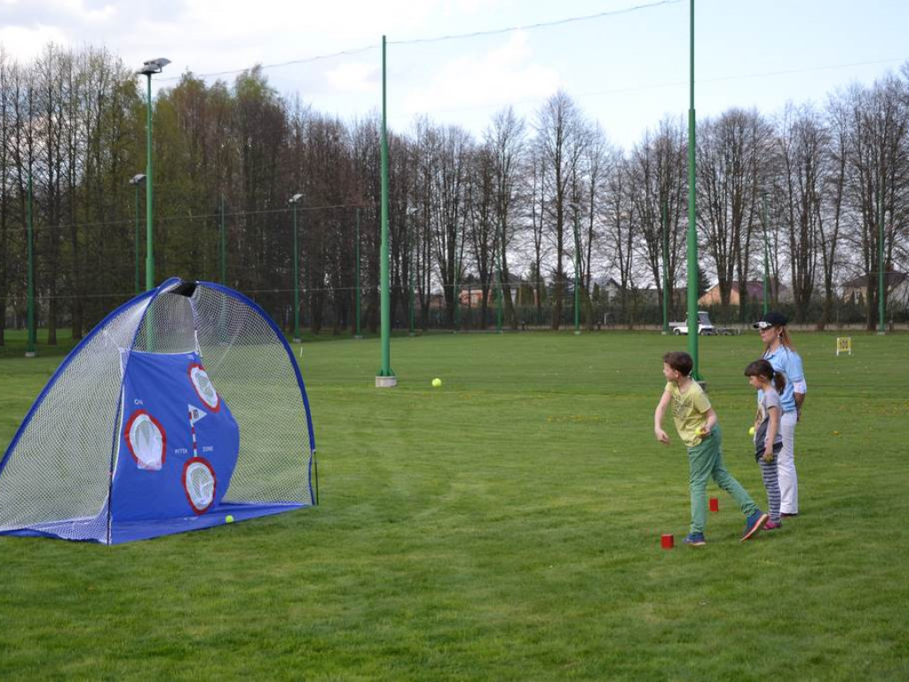 Sezon golfowy otwarty! Zamek w Baranowie zaprasza do gry! [Zdjęcia]