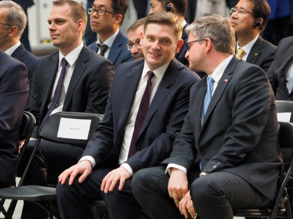 Premier Beata Szydło w Hucie Stalowa Wola [Zdjęcia]