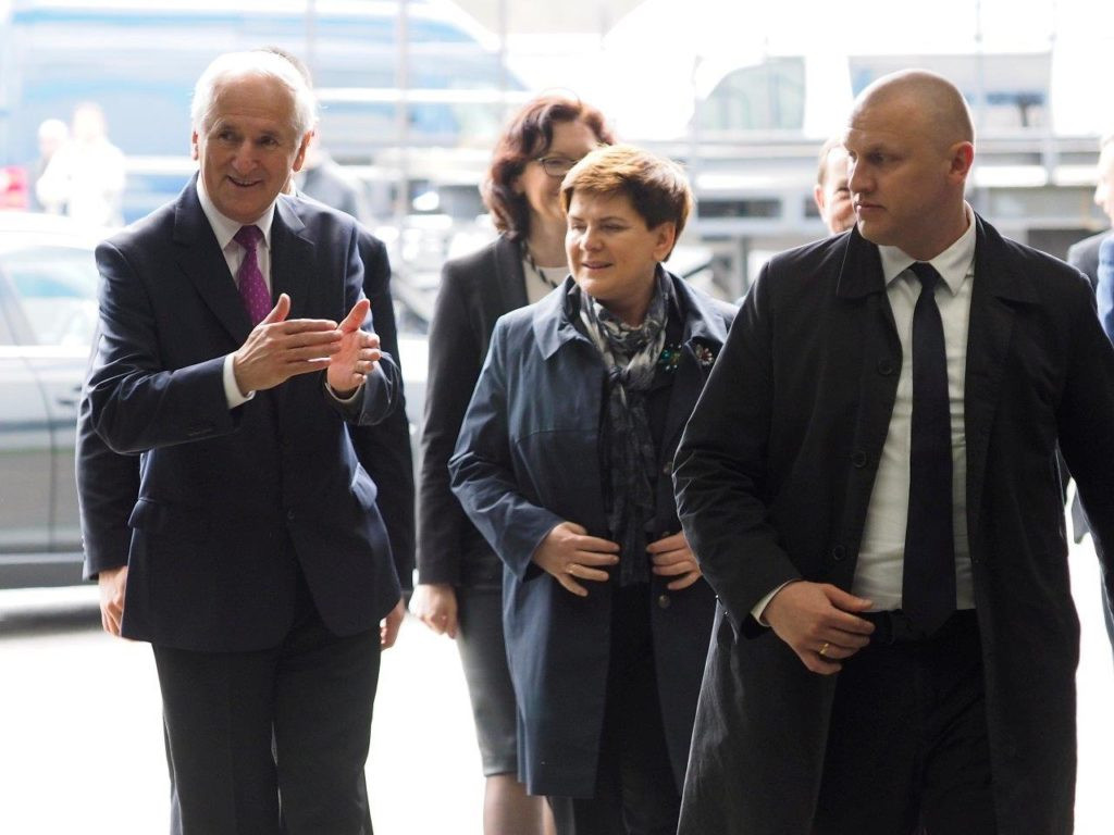 Premier Beata Szydło w Hucie Stalowa Wola [Zdjęcia]