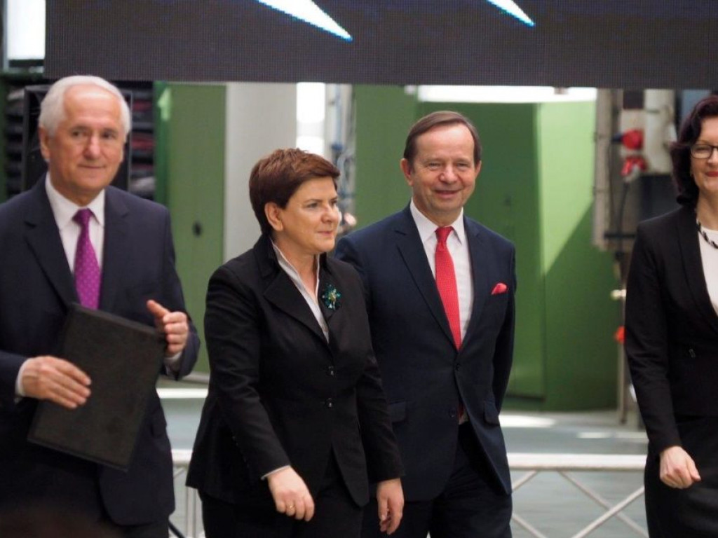 Premier Beata Szydło w Hucie Stalowa Wola [Zdjęcia]