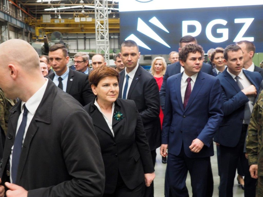 Premier Beata Szydło w Hucie Stalowa Wola [Zdjęcia]