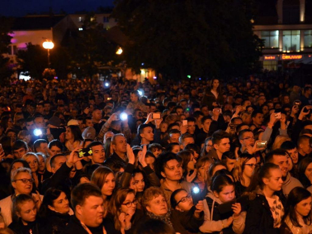 Zenek Martyniuk rozpalił Tarnobrzeg [Zdjęcia]