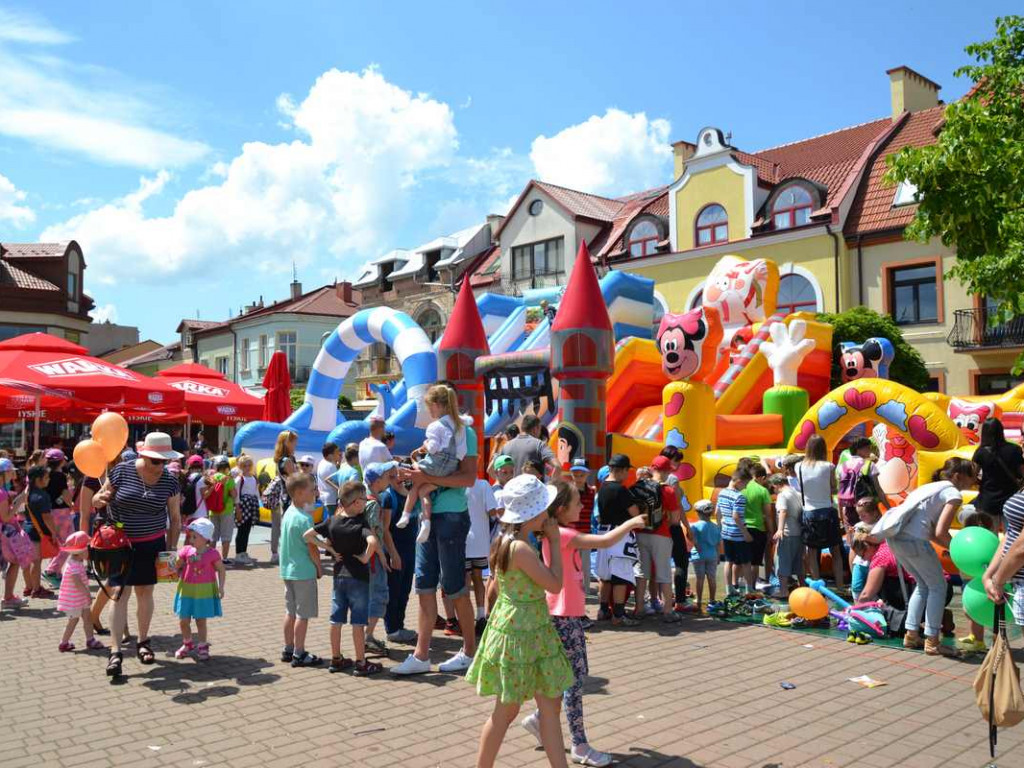 Dzień Dziecka na tarnobrzeskim rynku [ZDJĘCIA]