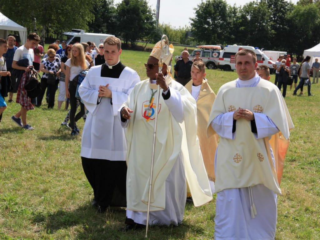 Tłumy pielgrzymów w Sandomierzu [Zdjęcia]