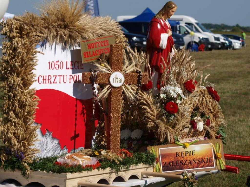 Dożynki po stalowowolsku [Zdjęcia]