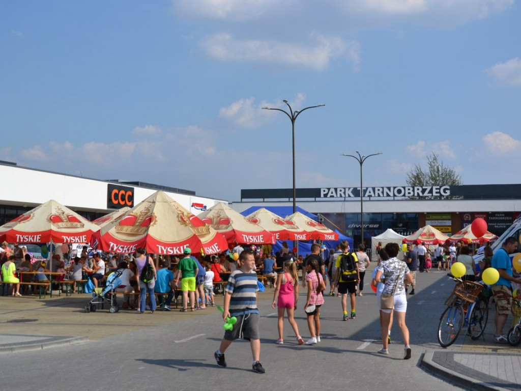 Huczne otwarcie Parku Handlowego Tarnobrzeg [Zdjęcia]