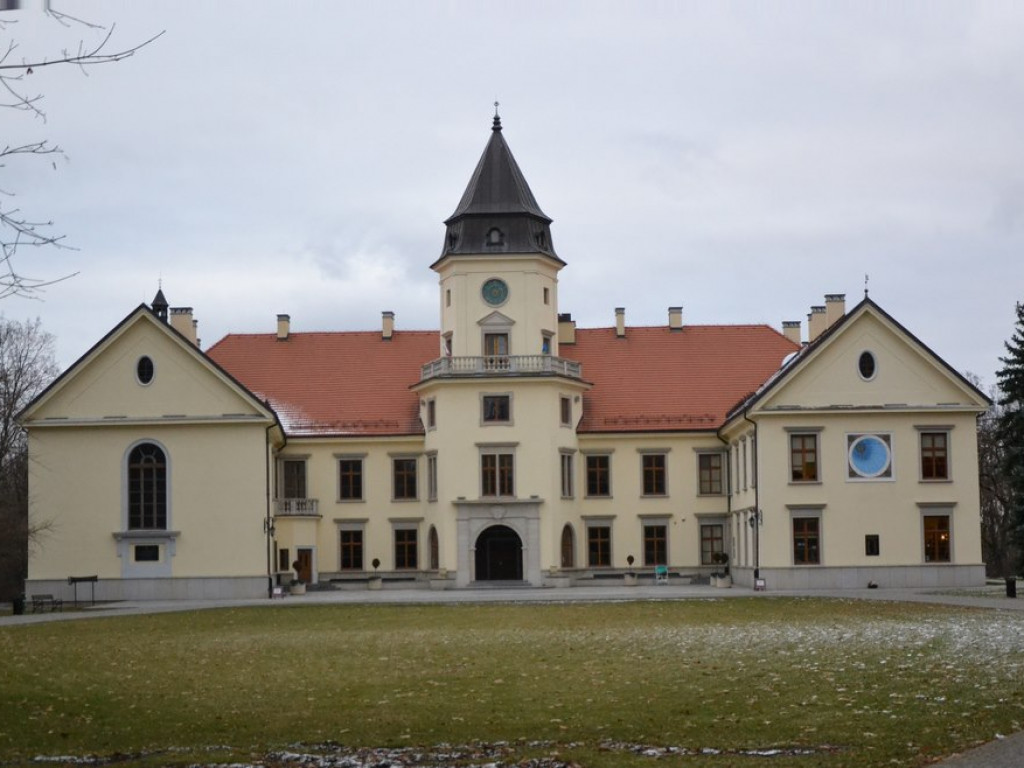 Piętro Zamku Dzikowskiego odremontowane [Zdjęcia]